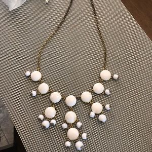 White statement necklace